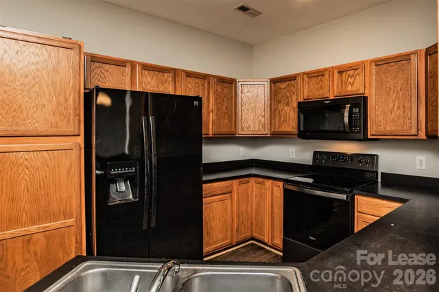 $1,835 | 4018 Far West Drive, Charlotte, NC 28269