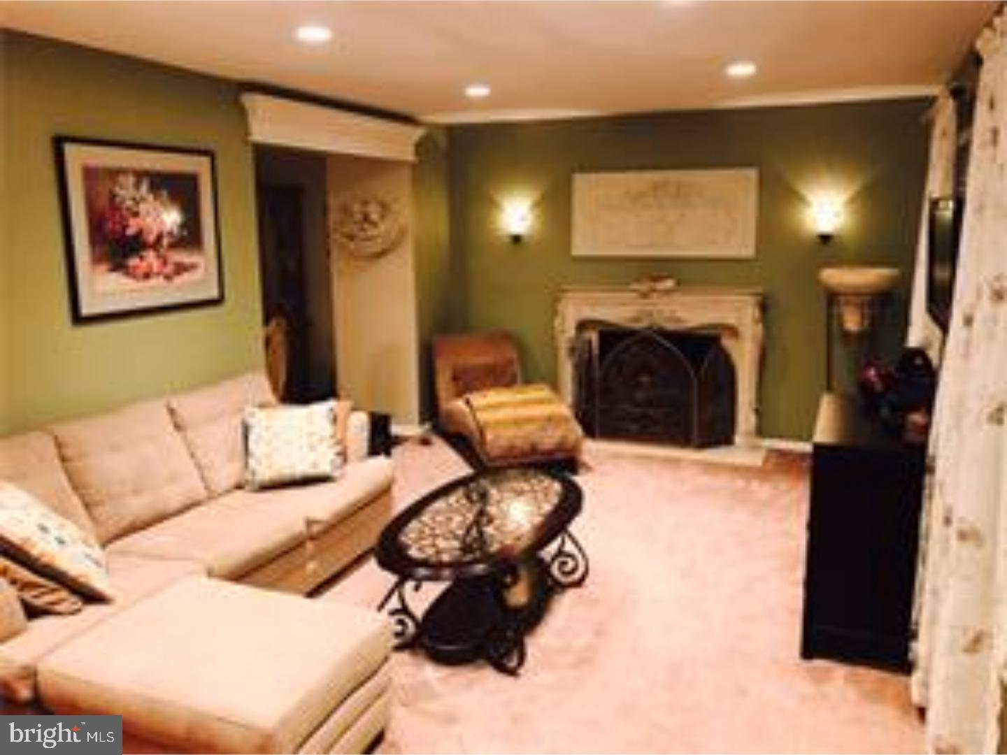 7 Austin Road Turnersville, NJ 08012 - Photo 2 of 20