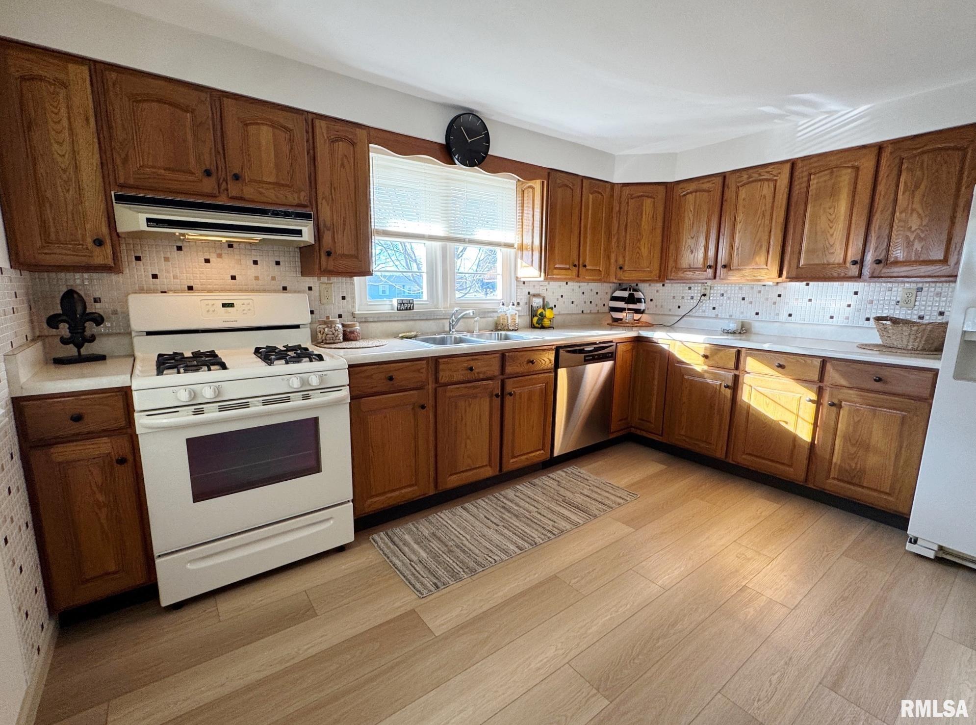 19314 Springfield Road Groveland, IL 61535 - Photo 16 of 33