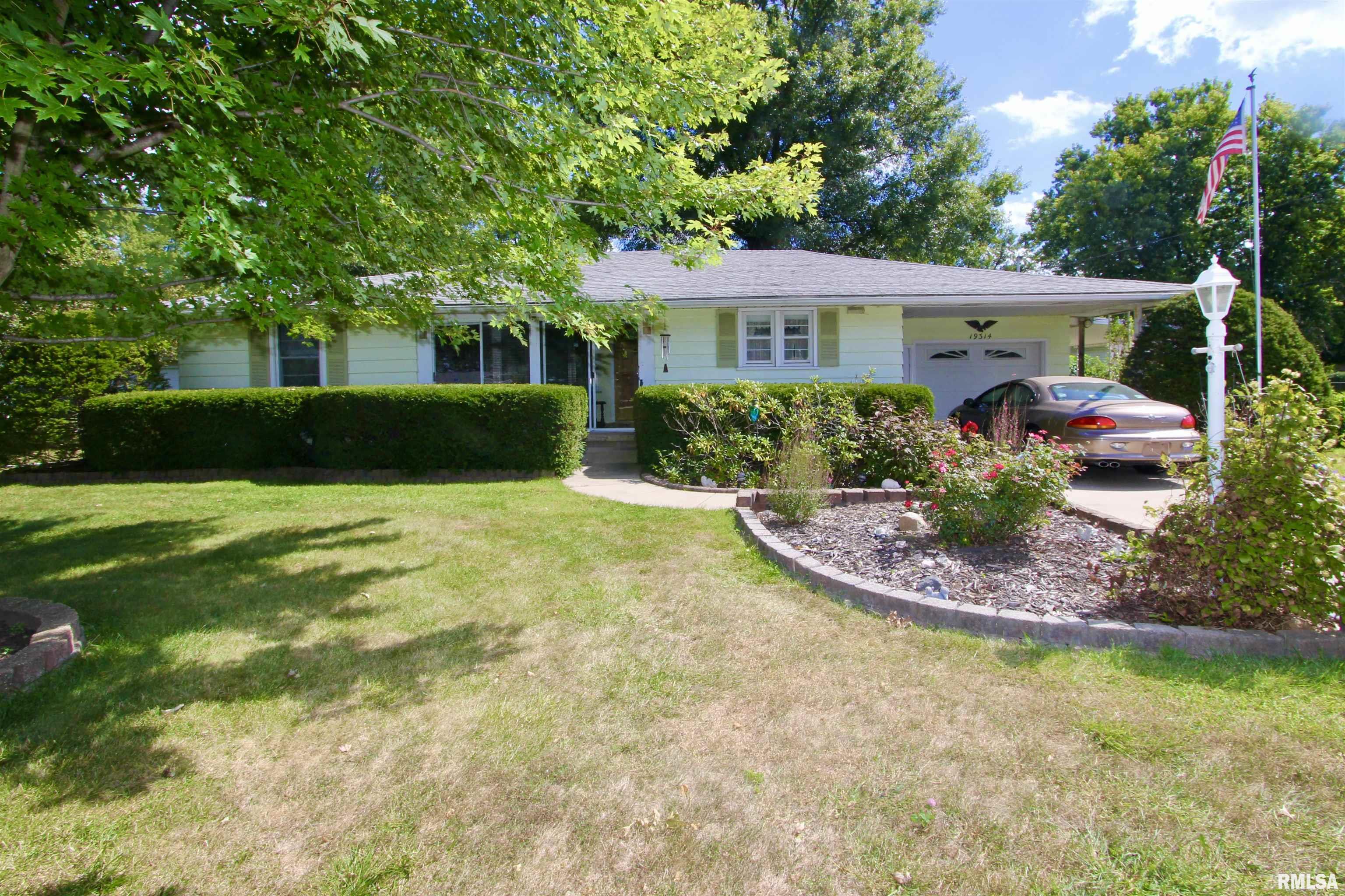 19314 Springfield Road Groveland, IL 61535 - Photo 2 of 33