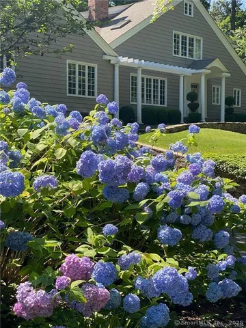 $12,000 | 6 Green Beach Drive, Norwalk, CT 06853