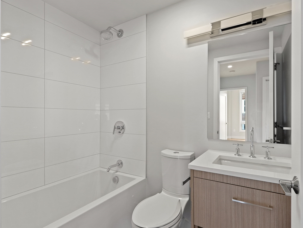 44-50 Symphony Road, Unit 404 Boston, MA 02115 - Photo 20 of 29 Gallery Image 20