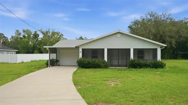 $234,900 | 30 Maple Course, Ocklawaha, FL 32179