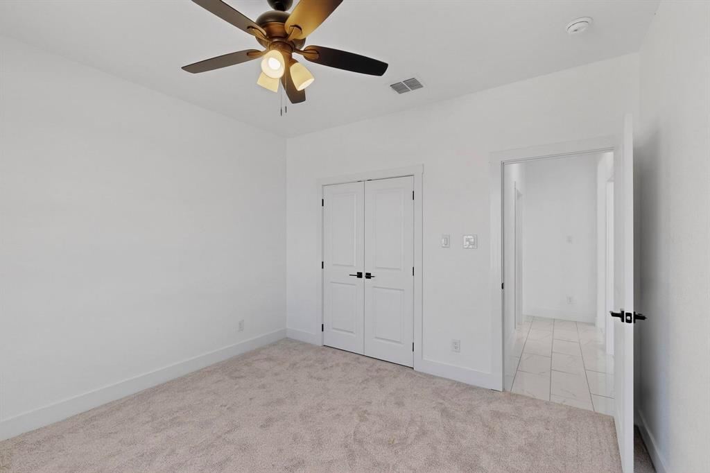 1025 Gonzollas Road Springtown, TX 76082 - Photo 27 of 37