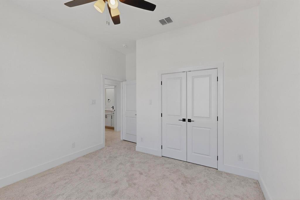 1025 Gonzollas Road Springtown, TX 76082 - Photo 29 of 37