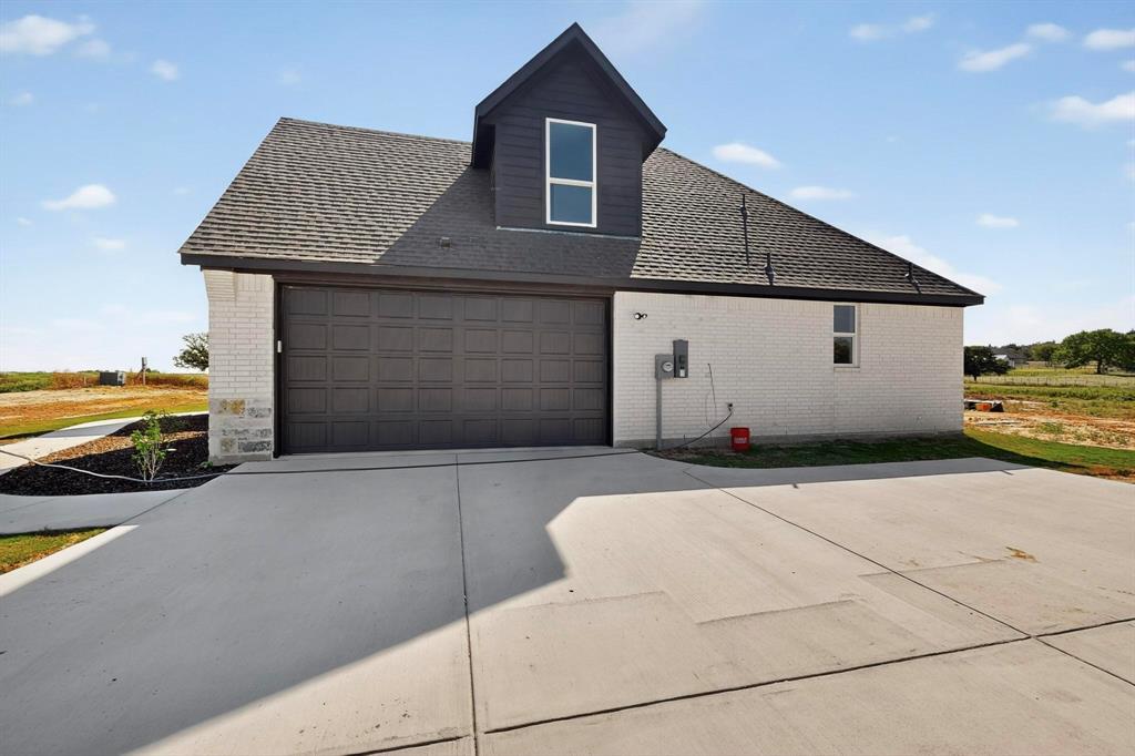 1025 Gonzollas Road Springtown, TX 76082 - Photo 34 of 37