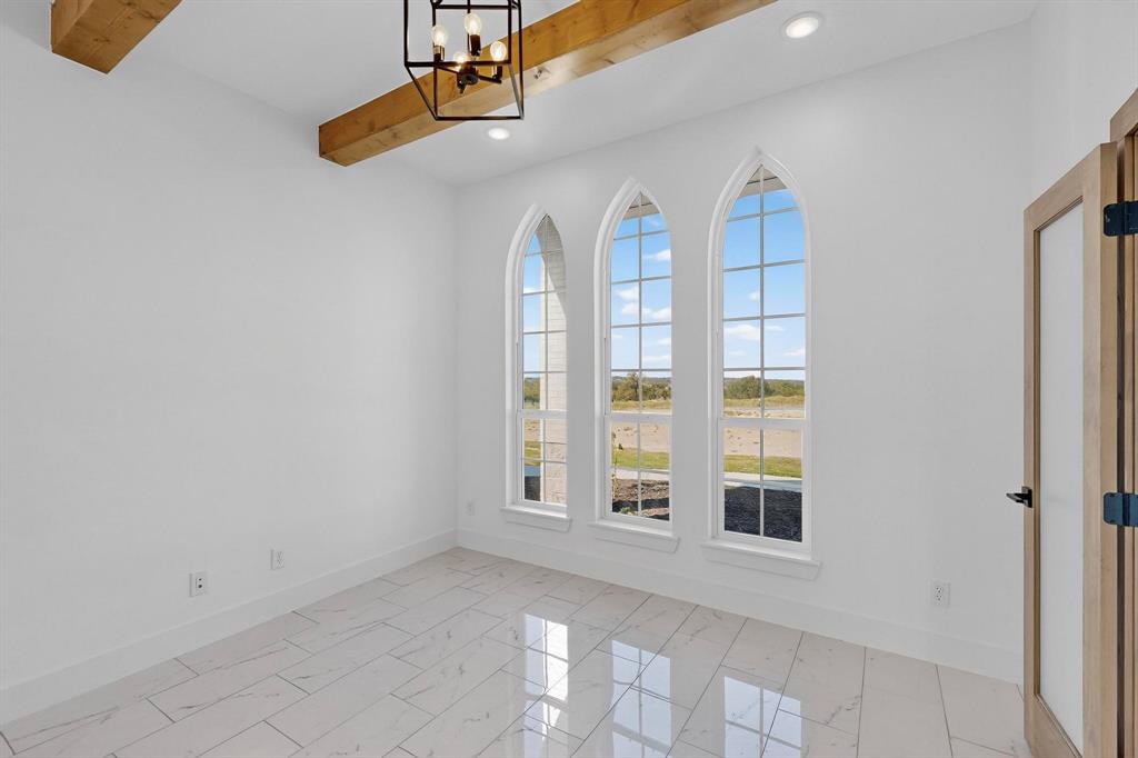 1025 Gonzollas Road Springtown, TX 76082 - Photo 5 of 37