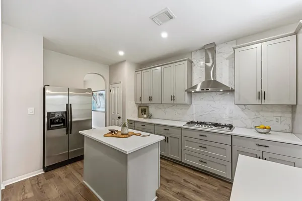 $835,000 | 11200 Savin Hill Lane, Austin, TX 78739