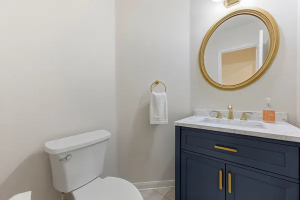$835,000 | 11200 Savin Hill Lane, Austin, TX 78739