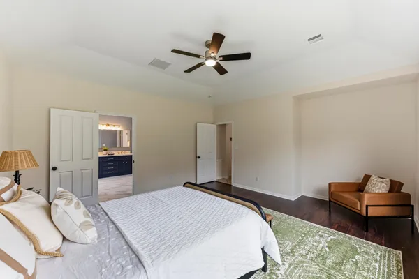 $835,000 | 11200 Savin Hill Lane, Austin, TX 78739