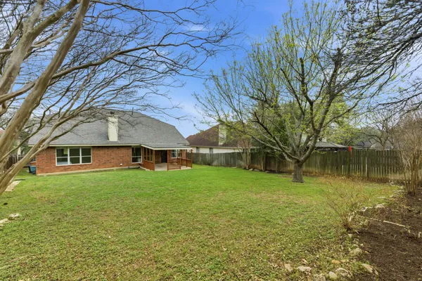 $835,000 | 11200 Savin Hill Lane, Austin, TX 78739