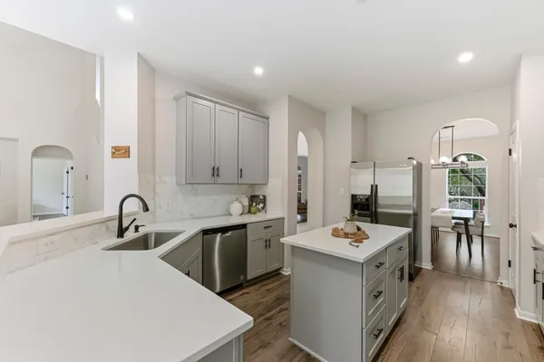 $835,000 | 11200 Savin Hill Lane, Austin, TX 78739