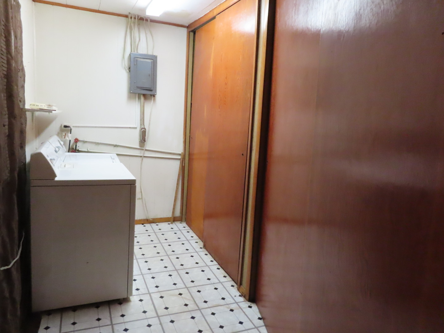 2103 Franklin Avenue Ottawa, IL 61350 - Photo 11 of 17