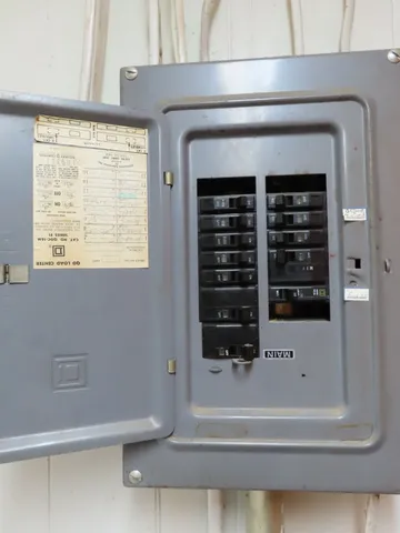 $98,800 | 2103 Franklin Avenue, Ottawa, IL 61350