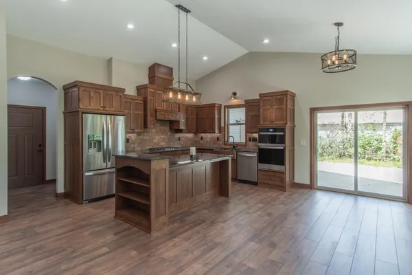 $584,900 | 14502 Lynndale Drive North, Baxter, MN 56425