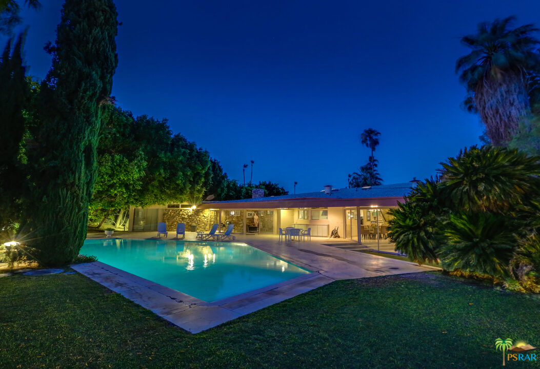 1350 Ladera Circle Palm Springs, CA 92262 - Photo 49 of 50 a view of an outdoor space and yard