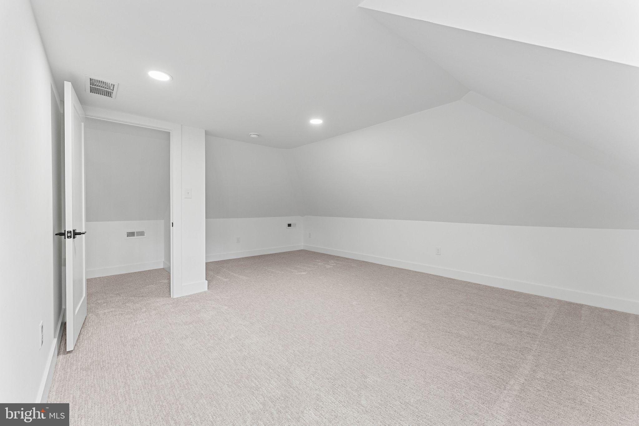 629 East Main Street Moorestown, NJ 08057 - Photo 38 of 70