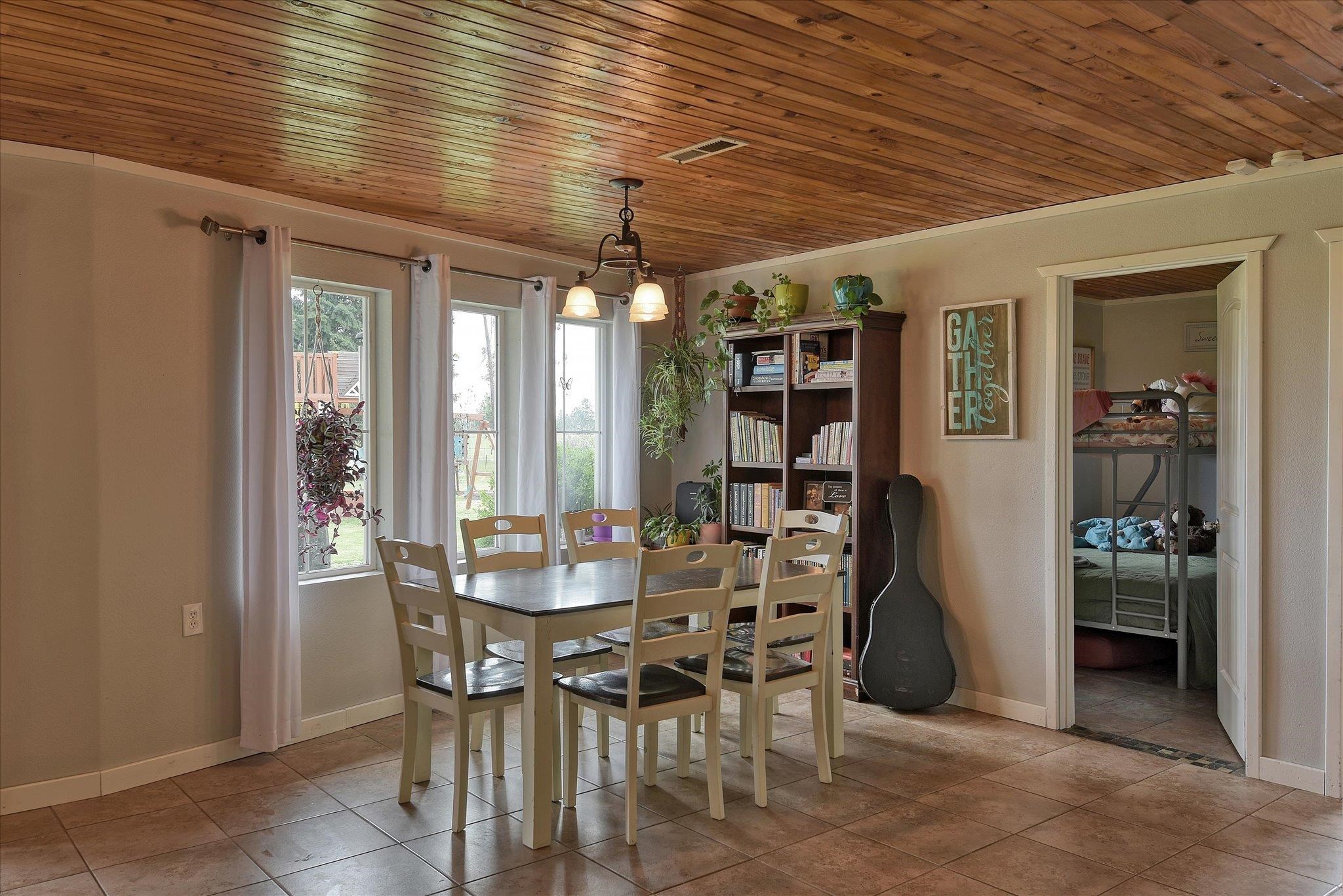 215 West Bridges Road Deer Park, WA 99006 - Photo 12 of 39 Gallery Image 12