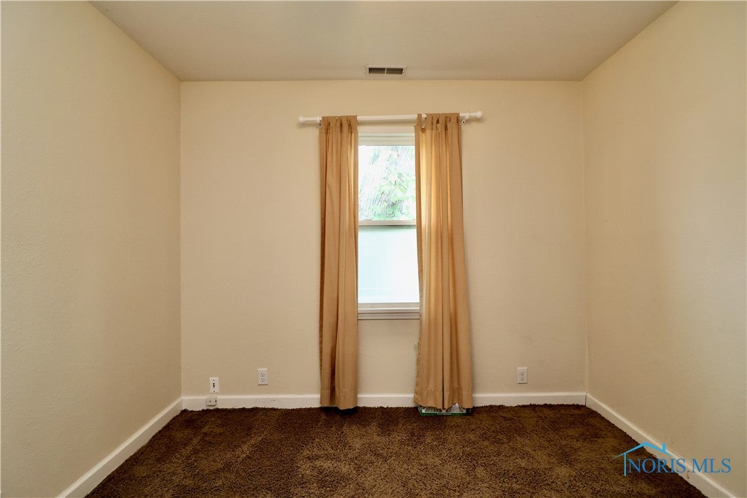 4134 Angola Road Toledo, OH 43615 - Photo 23 of 39 Gallery Image 23