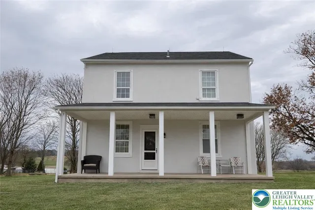 $2,300 | 10637 Schantz Road, Breinigsville, PA 18031