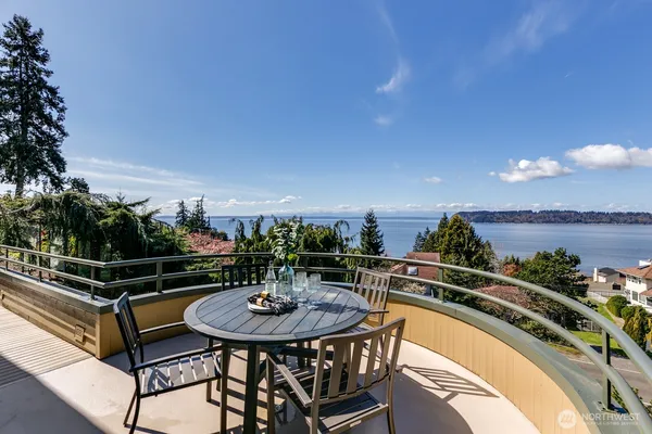 $1,888,000 | 10413 66th Place West, Mukilteo, WA 98275