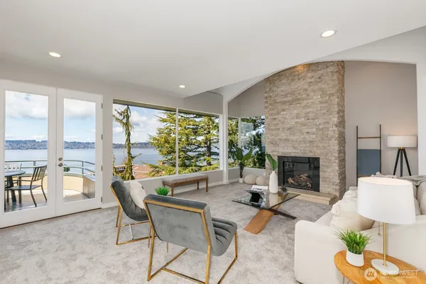 $1,888,000 | 10413 66th Place West, Mukilteo, WA 98275
