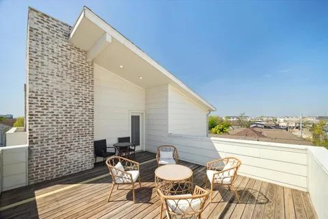 $650,000 | 806 Olive Street, Houston, TX 77007