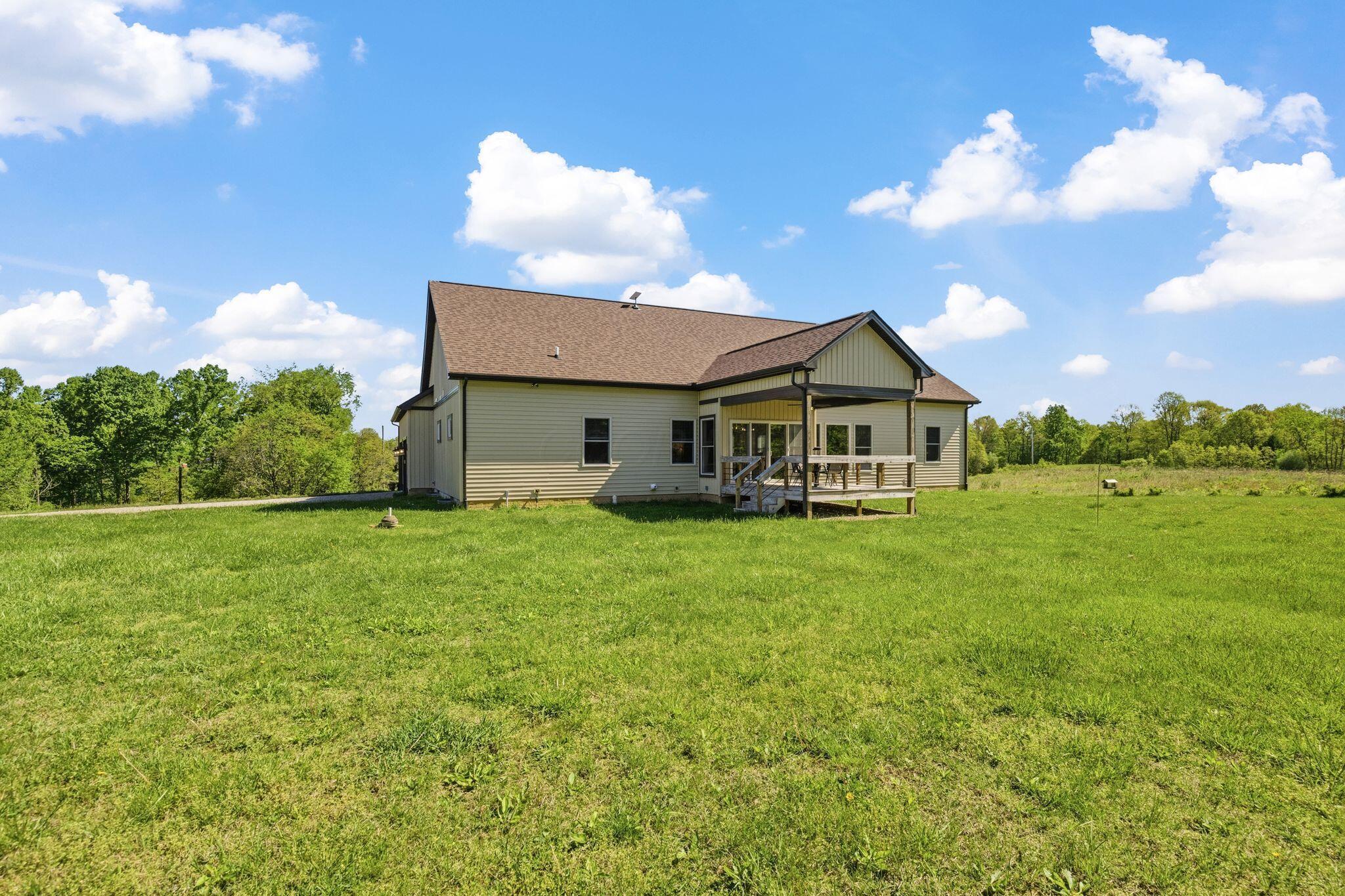 8895 Portie-Flamingo Road New Lexington, OH 43764 - Photo 4 of 55