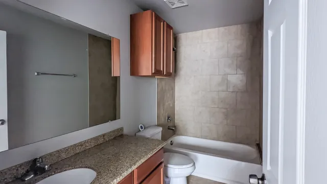 $950 | 1000 Foster Drive, Unit 2D, Conroe, TX 77301