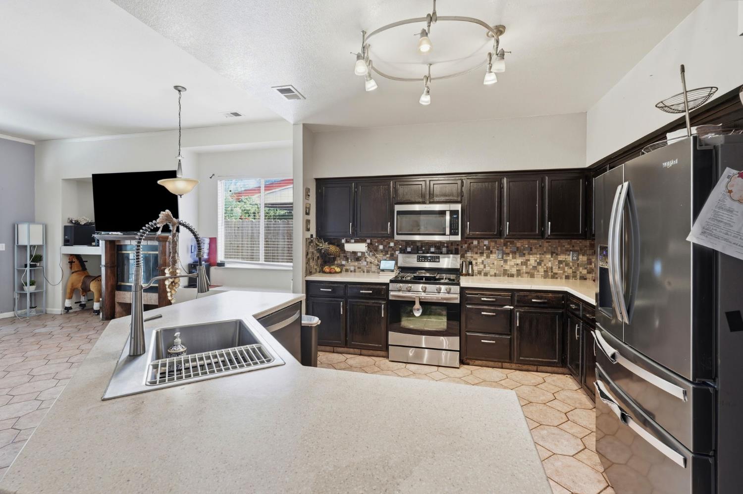5421 Indian Ridge Lane Salida, CA 95368 - Photo 5 of 23