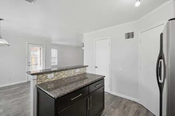 $2,350 | 323 South Stephanie Street, Wylie, TX 75098