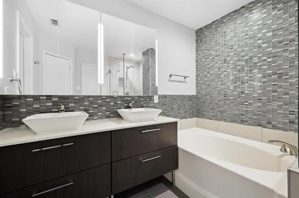 $2,350 | 323 South Stephanie Street, Wylie, TX 75098