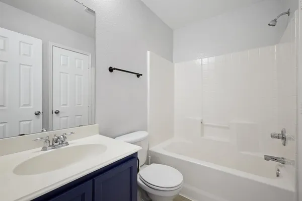 $2,350 | 323 South Stephanie Street, Wylie, TX 75098