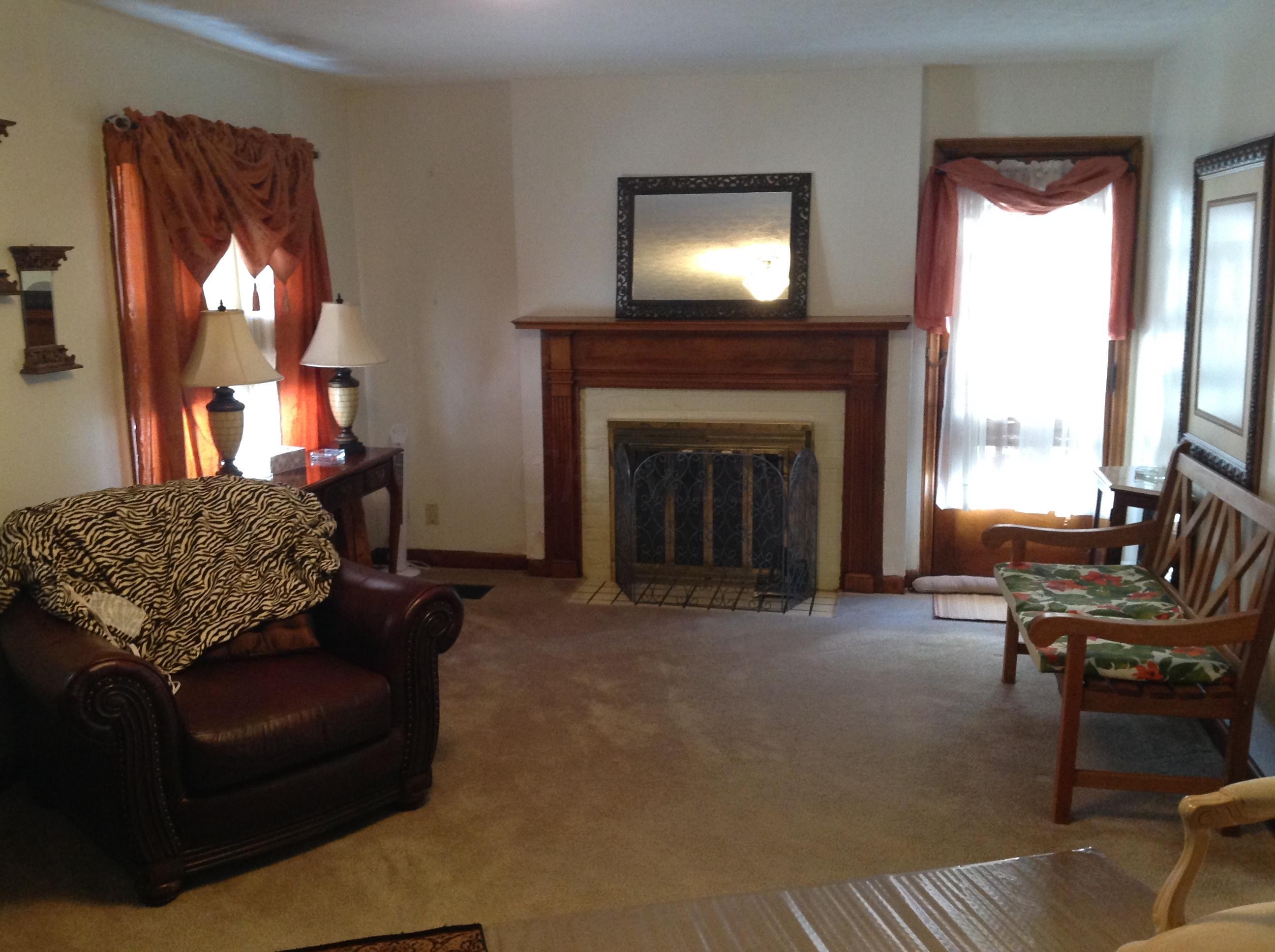 936 Berkeley Road Columbus, OH 43206 - Photo 3 of 17 Gallery Image 3