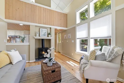 $649,950 | 317 North 160th Place, Shoreline, WA 98133