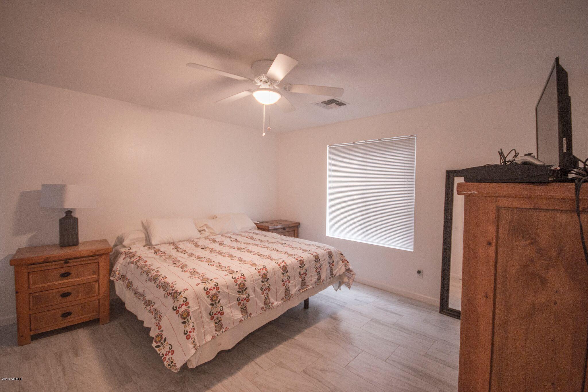 2134 West Utopia Road Phoenix, AZ 85027 - Photo 14 of 19 _DSC8566_preview