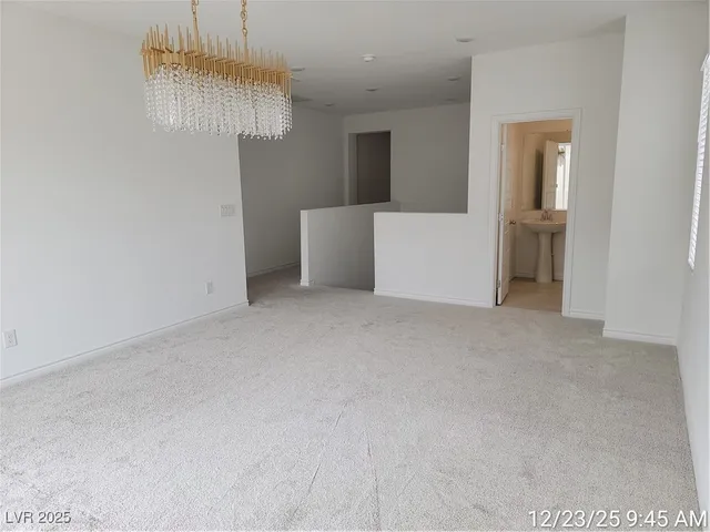 $2,637 | 2866 Gunnery Frg Street, Las Vegas, NV 89156