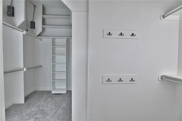 $999,900 | 2512 West 179th Street, Overland Park, KS 66085