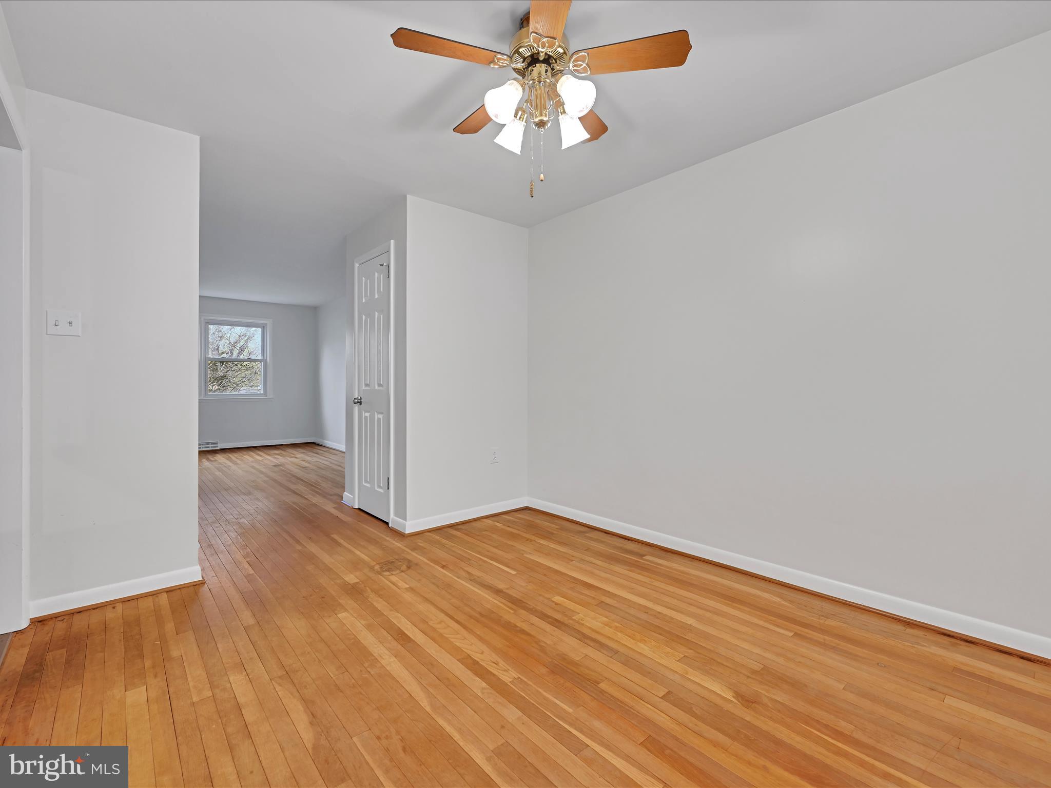302 Playground Drive Reading, PA 19611 - Photo 8 of 22 Dining Room