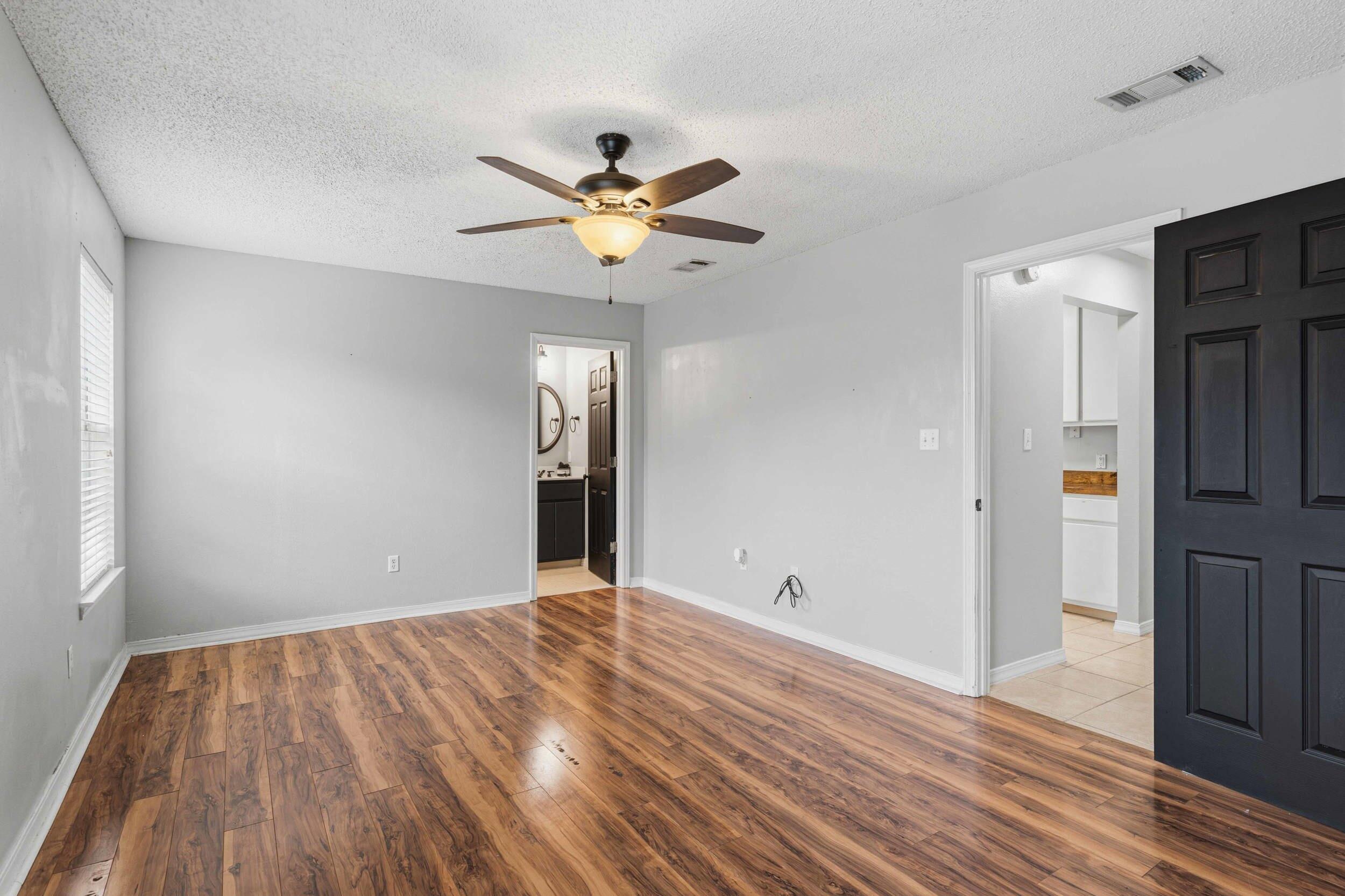 207 Secretariat Drive Crestview, FL 32539 - Photo 25 of 45 207secretariatdr_26