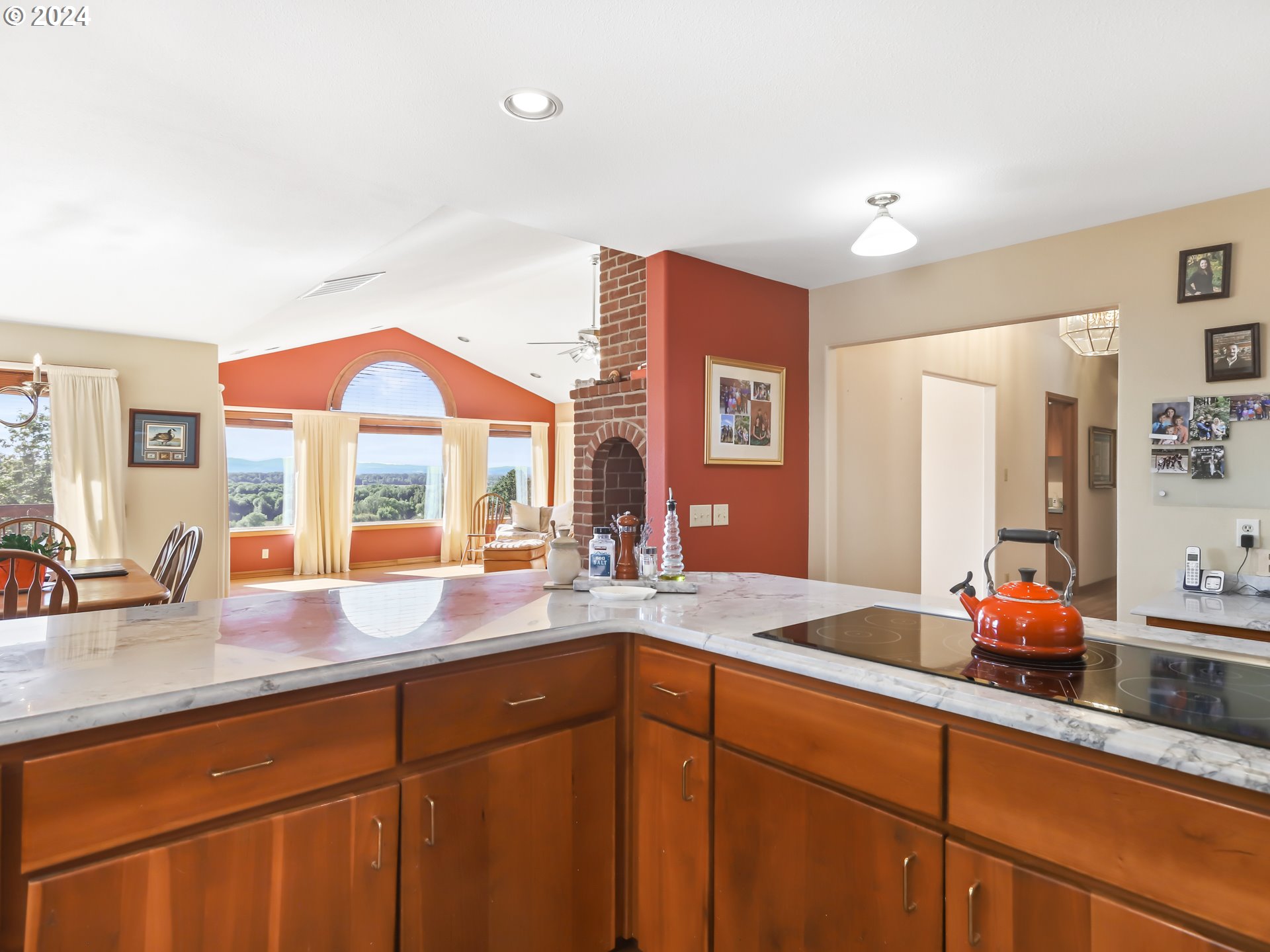 21920 Northwest 67th Avenue Ridgefield, WA 98642 - Photo 20 of 48 a kitchen with a sink and a large window