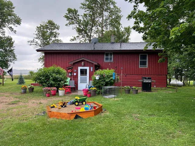 $340,000 | 19162 Coho Loop Northeast, Hines, MN 56647