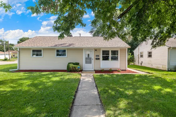 $279,900 | 2106 Webster Avenue, Joliet, IL 60436