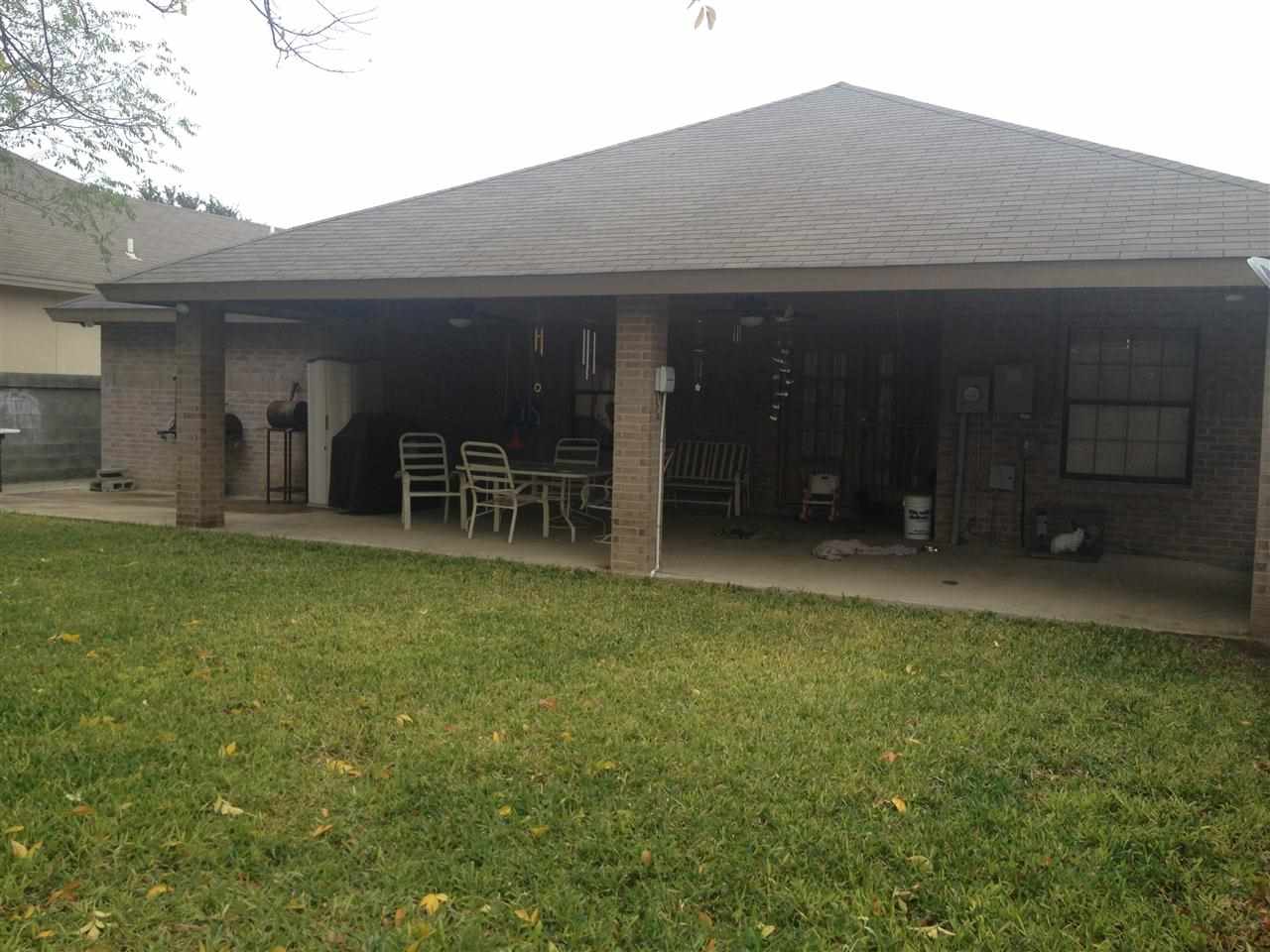8408 Forest Loop Laredo, TX 78045 - Photo 8 of 9 Gallery Image 8