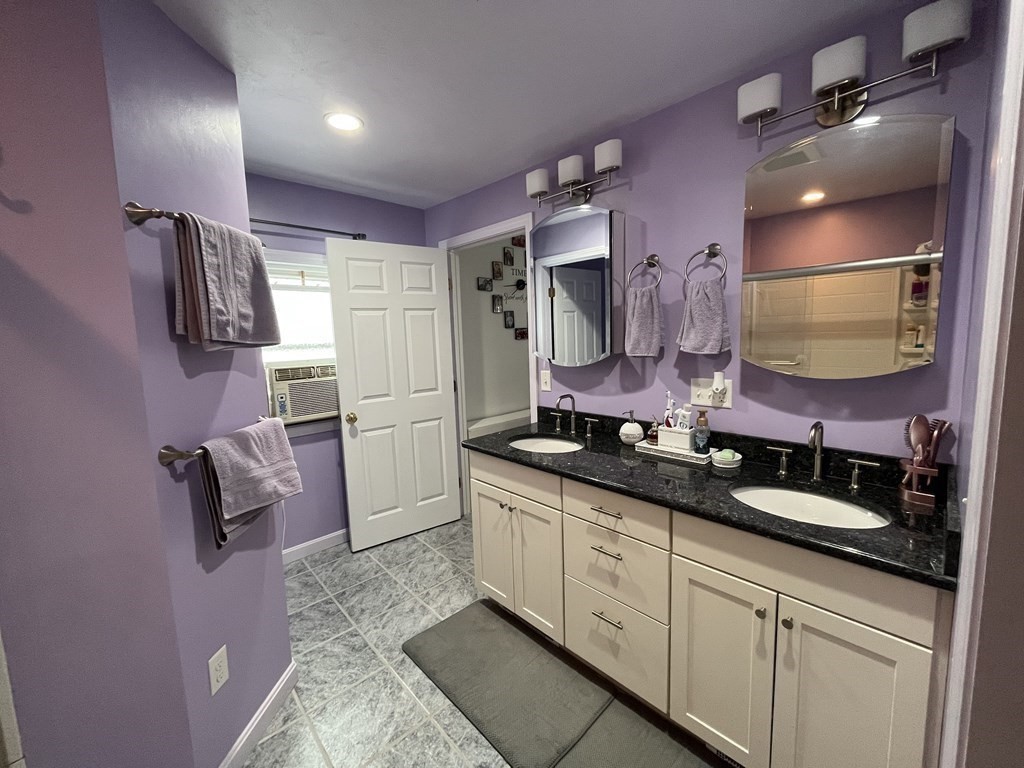 54 Fairhaven Road Worcester, MA 01606 - Photo 13 of 25 Gallery Image 13