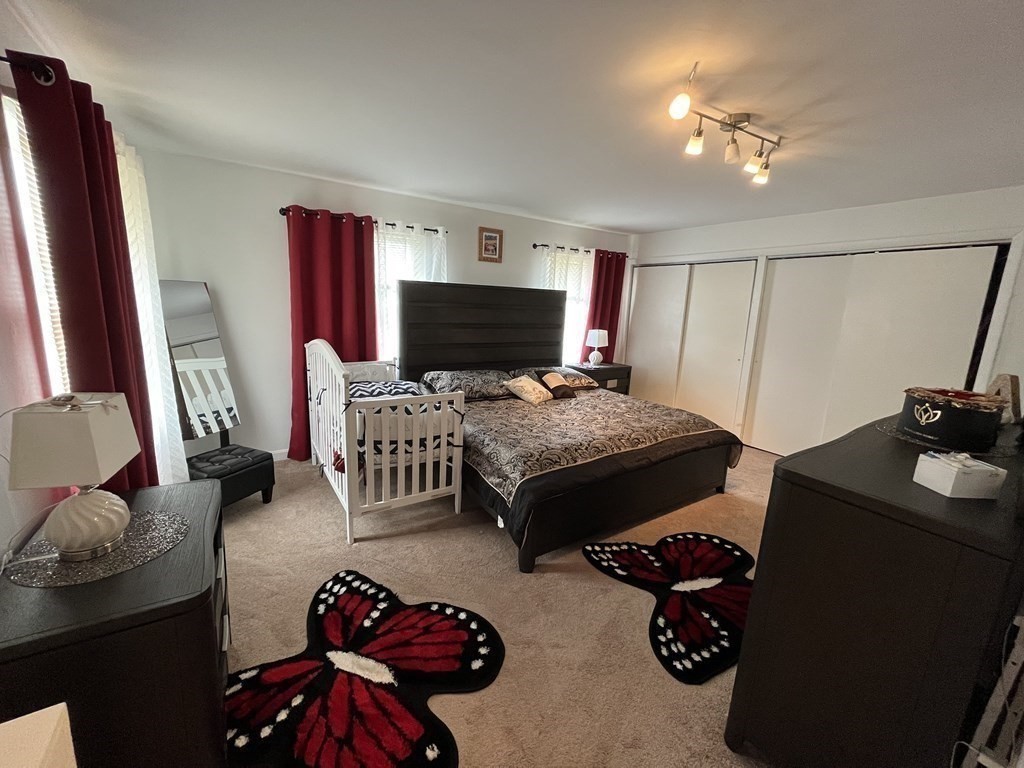 54 Fairhaven Road Worcester, MA 01606 - Photo 10 of 25 Gallery Image 10