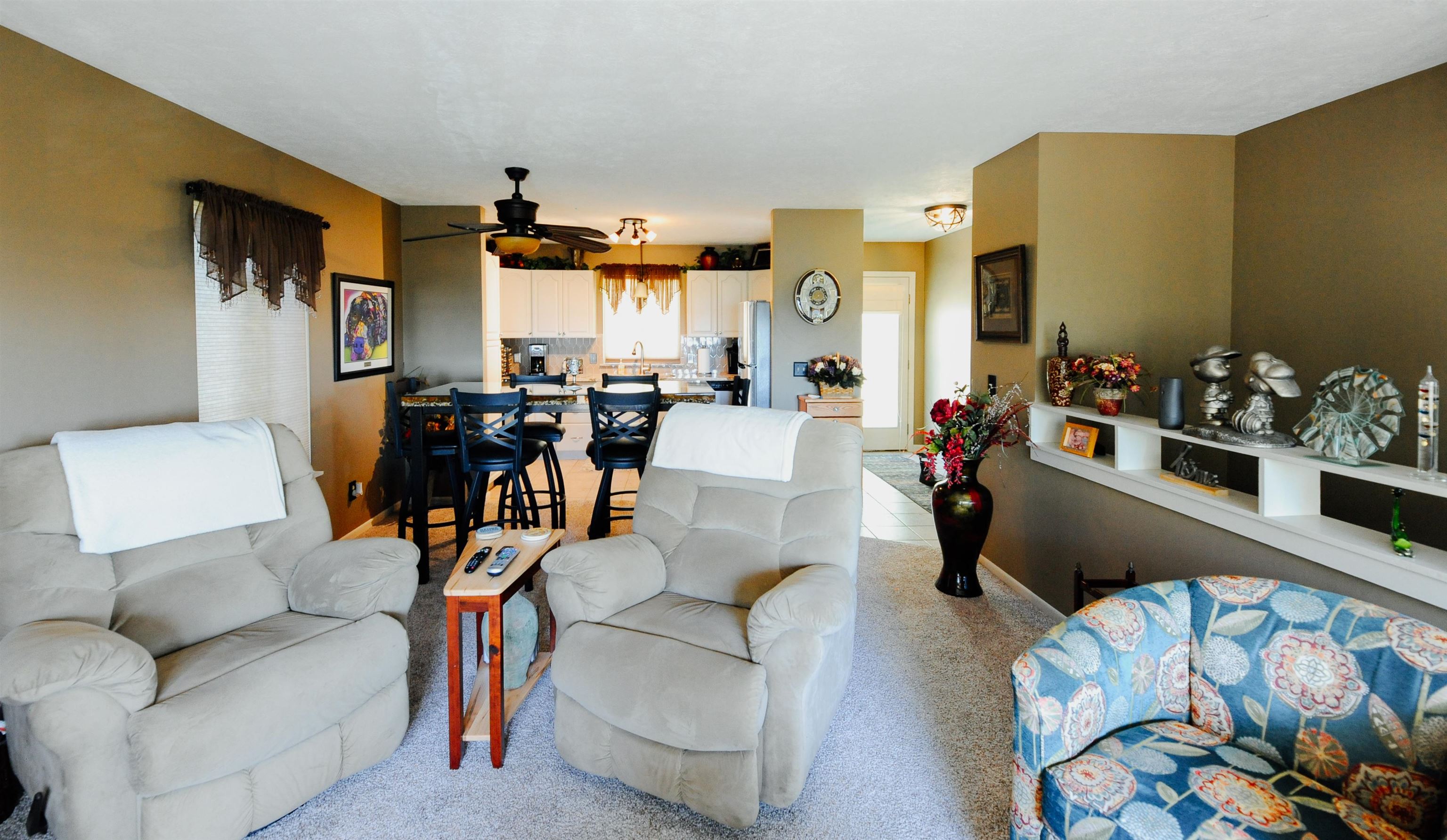 11255 East Fort Road, Unit H1 Suttons Bay, MI 49682 - Photo 15 of 49