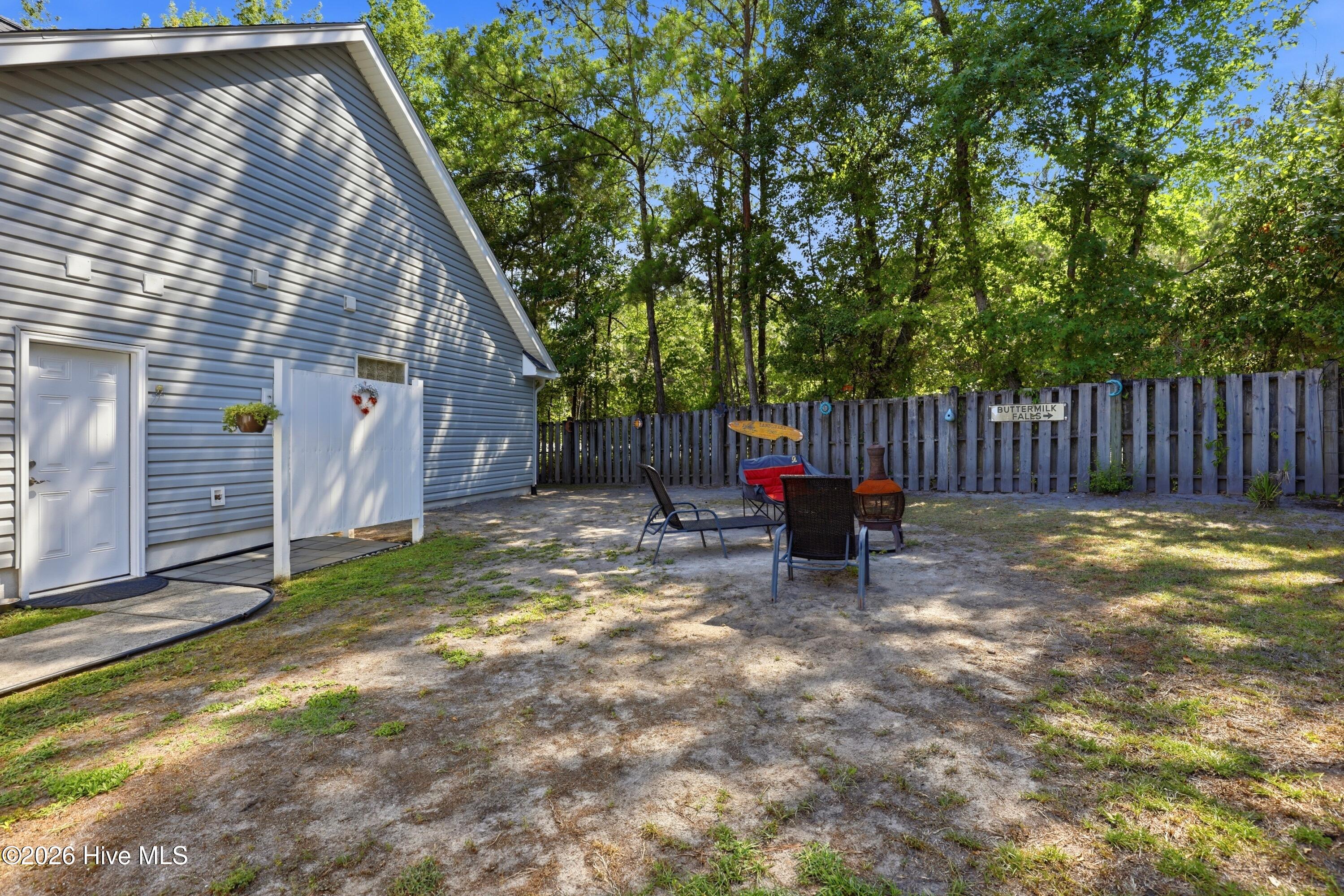 117 Cedar Tree Lane Southwest Calabash, NC 28467 - Photo 36 of 48 Side yard view.