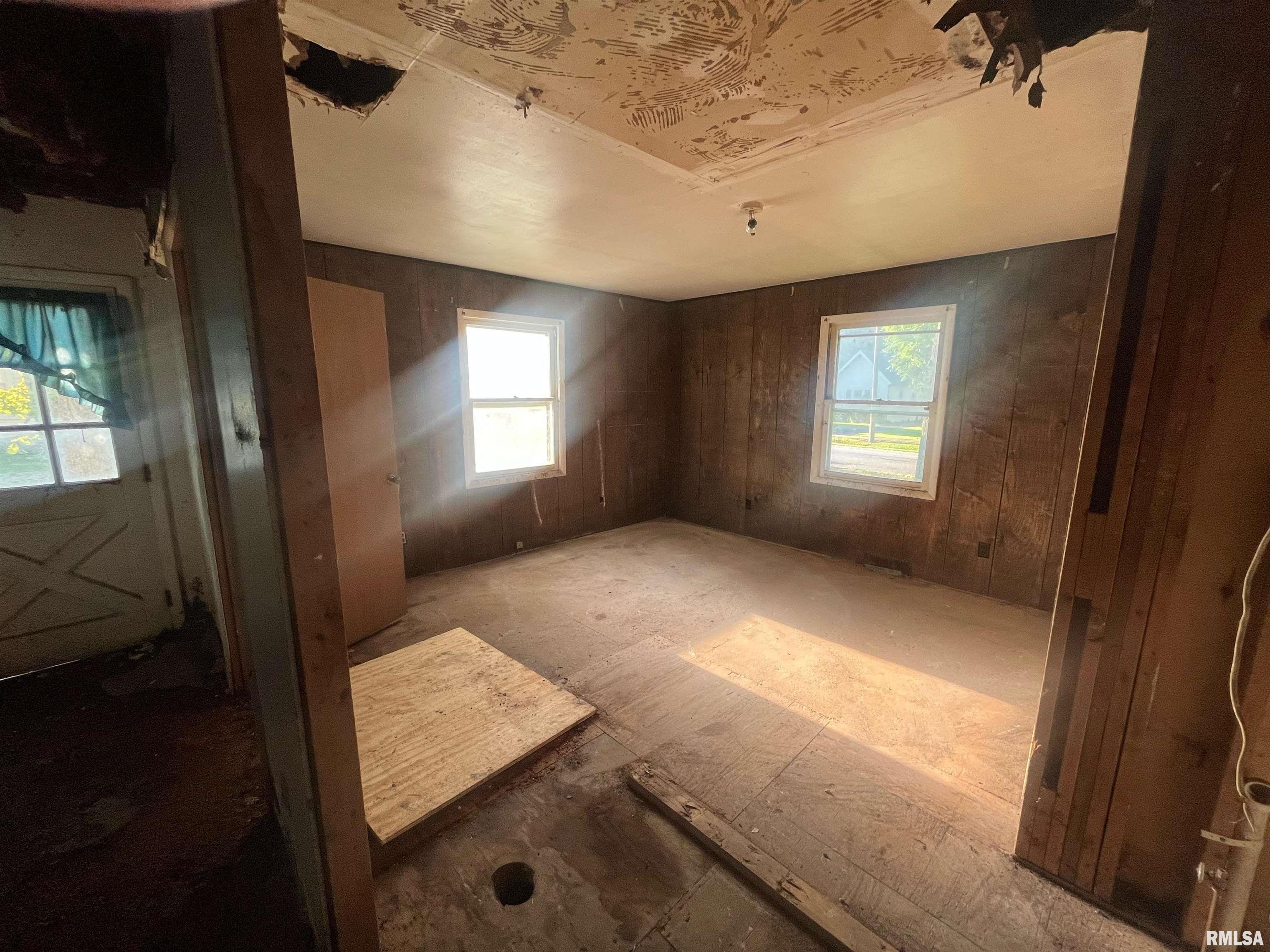 507 West Jackson Street Athens, IL 62613 - Photo 8 of 13