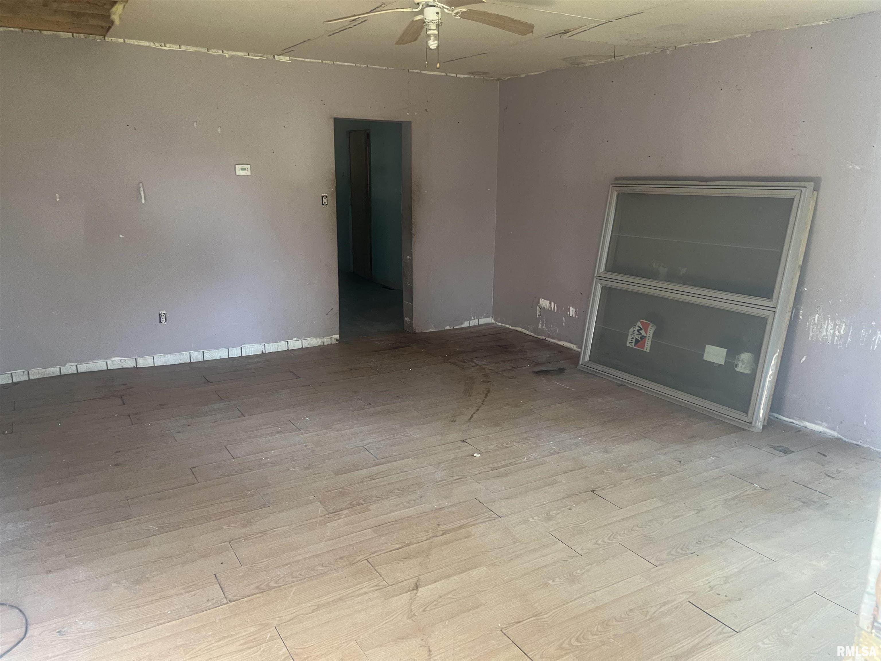 507 West Jackson Street Athens, IL 62613 - Photo 9 of 13